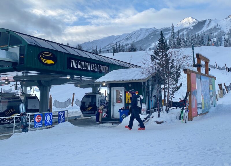 Kicking Horse, British Columbia, Canada. Image © PlanetSKI